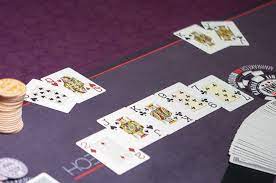 Playing Texas Hold Em Poker - How to Choose the Best Table to Win at